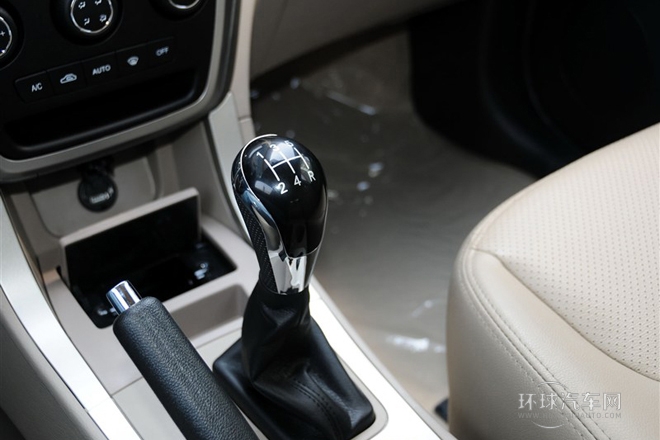 2013款 2.0L 手動精英型