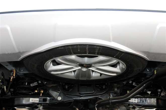 2013款 2.0L 手動精英型