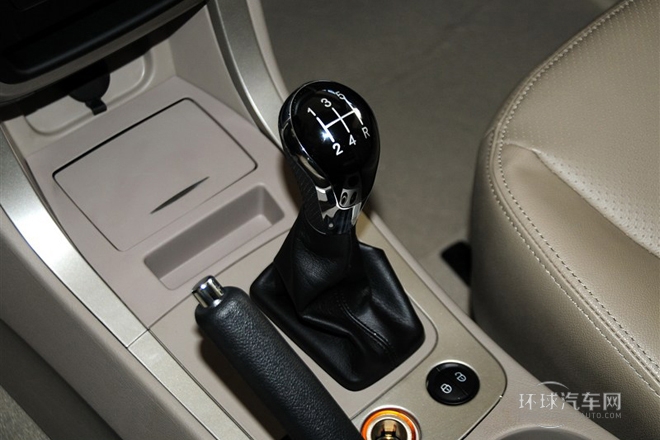 2013款 1.8L 手動進(jìn)取型