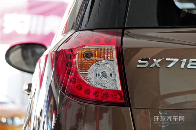 2013款 1.8L 手動進取型