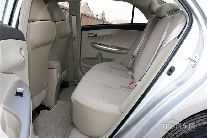 2013款 特裝版 1.6L 手動炫酷型GL