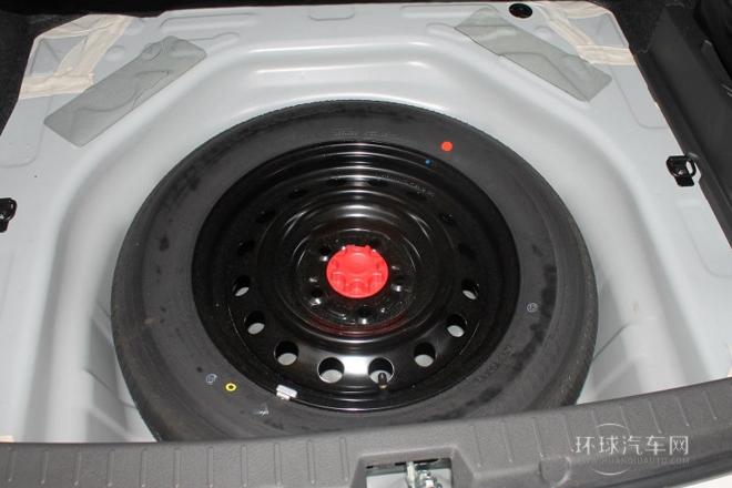 2013款 特裝版 1.6L 自動至酷型GL