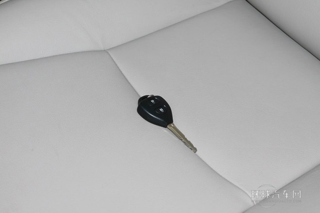 2013款 特裝版 1.6L 自動至酷型GL