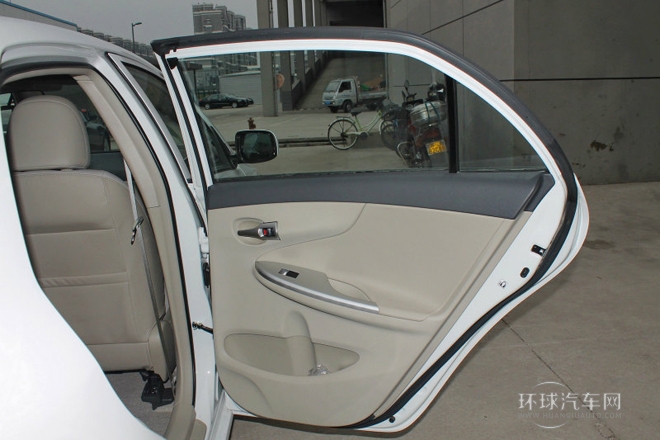 2013款 特裝版 1.6L 自動至酷型GL