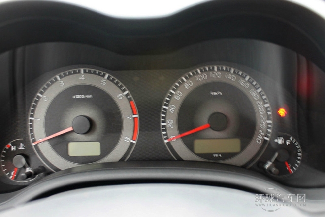 2013款 特裝版 1.6L 自動至酷型GL