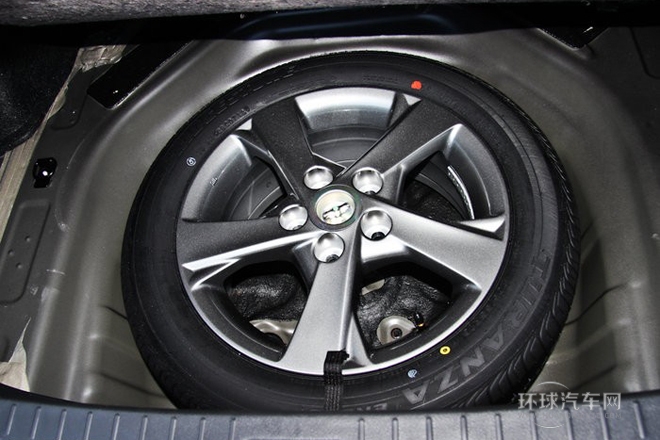 2013款 特裝版 1.8L 手動(dòng)至酷版GL-i