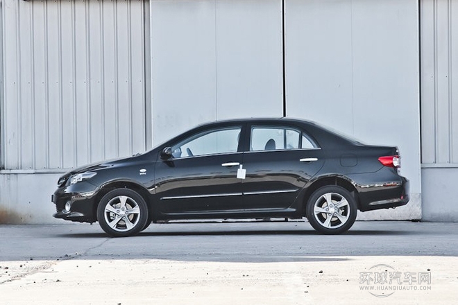 2013款 特裝版 1.8L 手動至酷版GL-i