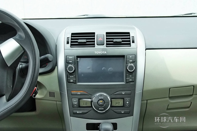 2013款 特裝版 1.8L CVT至酷版GL-i