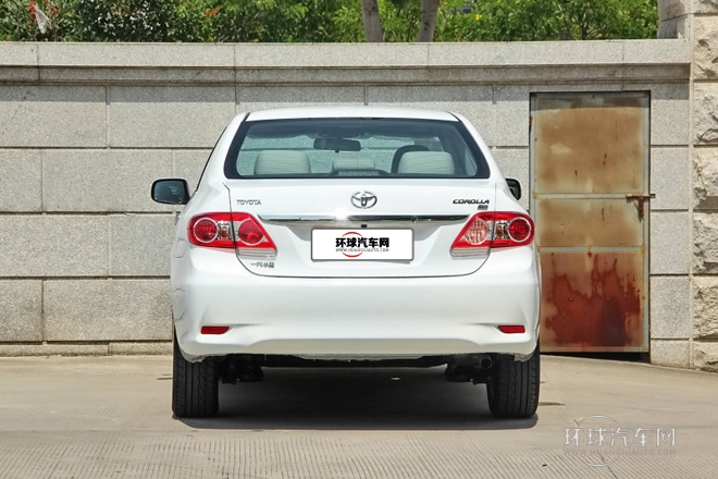 2013款 特裝版 1.8L CVT至酷版GL-i