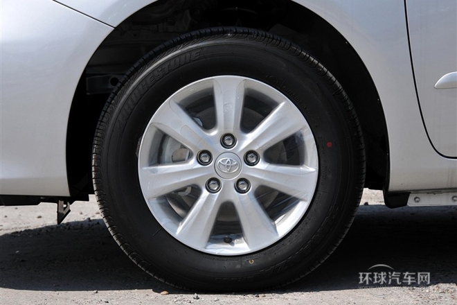 2011款 1.6L 手動(dòng)GL