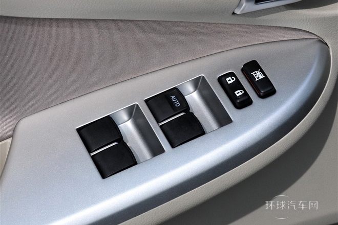 2011款 1.6L 手動(dòng)GL