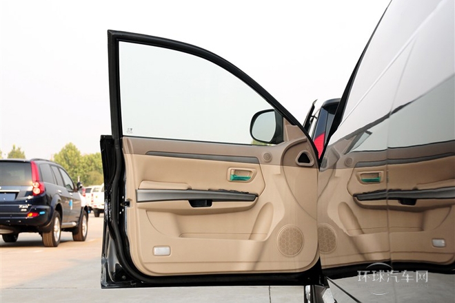 2012款 派 2.4L 時尚豪華型