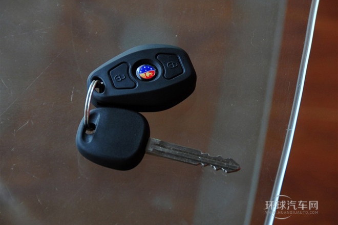 2010款 Cross 1.5L 手動標準型