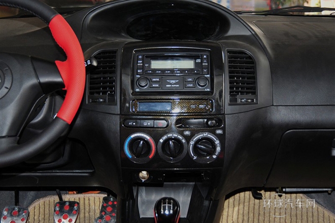 2010款 Cross 1.5L 手動標準型