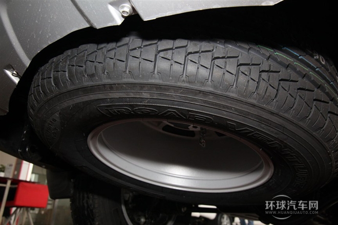 2013款 智尊版 2.0T手動四驅進取型