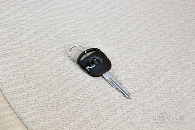 2012款 1.4L豪華型DK13-06