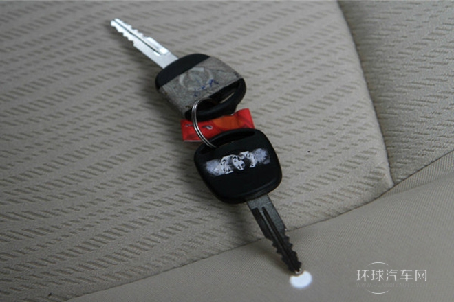 2012款 1.2L標準型