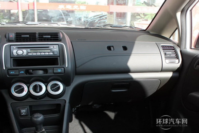 2013款 1.5L 手動舒適型