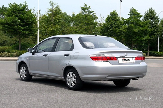 2013款 1.5L 手動舒適型