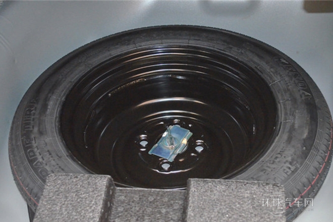 2014款 1.3L 自動舒適型