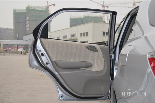 2014款 1.3L 手動舒適型