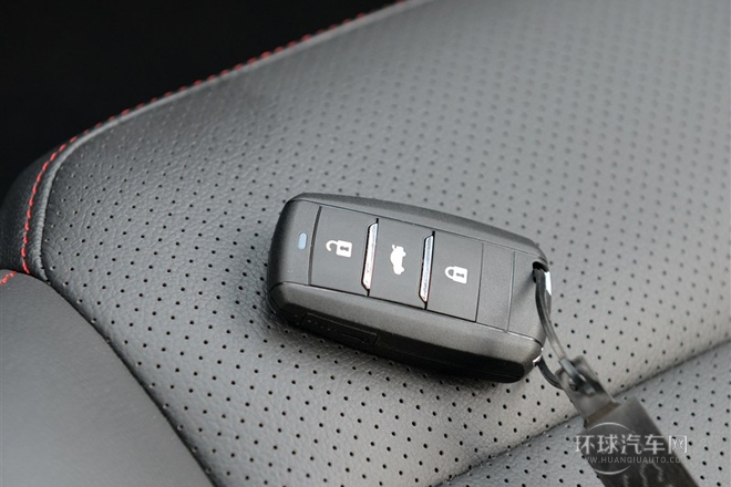 2014款 1.8T 自動精英型