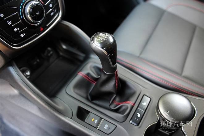 2014款 1.8T 自動(dòng)時(shí)尚型