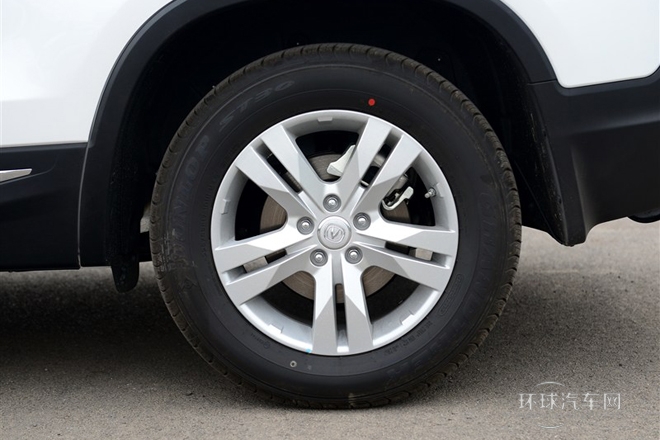 2014款 1.8T 自動尊貴型