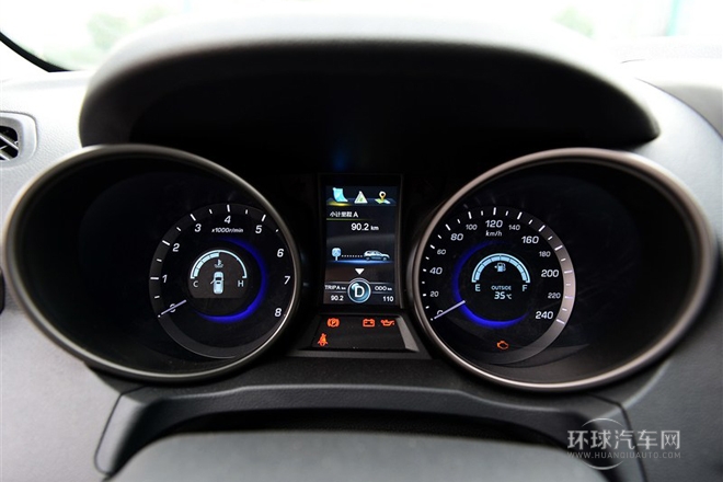 2014款 1.8T 自動尊貴型