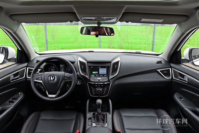 2014款 1.8T 自動尊貴型