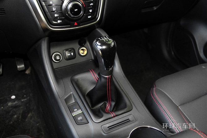2014款 2.0L 手動豪華型