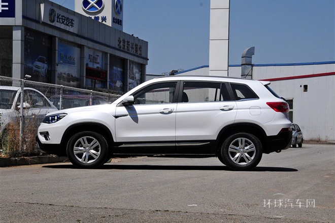 2014款 2.0L 手動豪華型