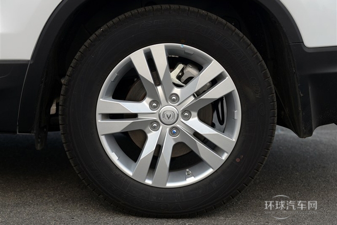 2014款 2.0L 手動舒適型