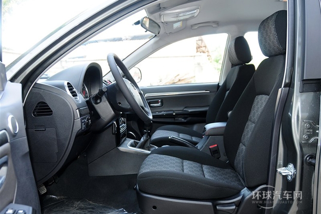 2013款 智尊版 綠靜2.0T手動(dòng)兩驅(qū)進(jìn)取型