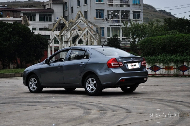 2012款 三廂 1.6L 手動豪華低碳版