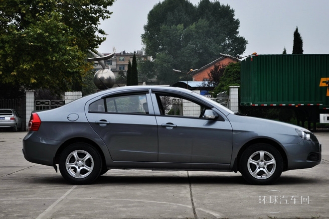 2012款 三廂 1.6L 手動豪華低碳版