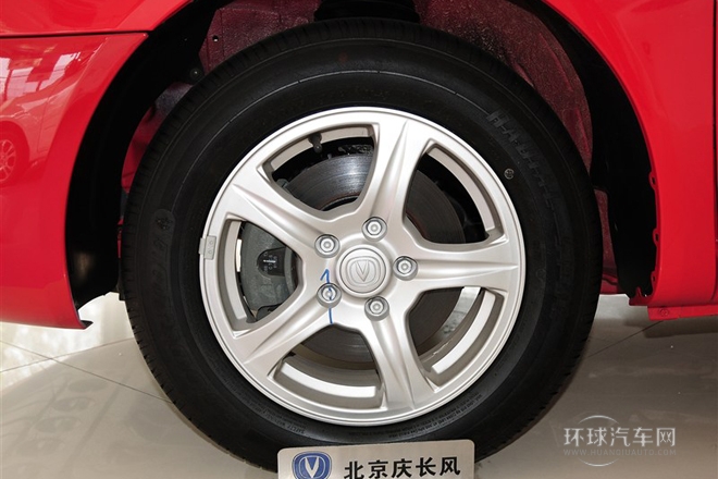 2012款 三廂 1.6L 手動豪華型