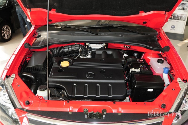 2012款 三廂 1.6L 手動豪華型