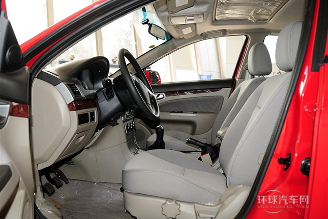 2012款 三廂 1.6L 手動豪華型