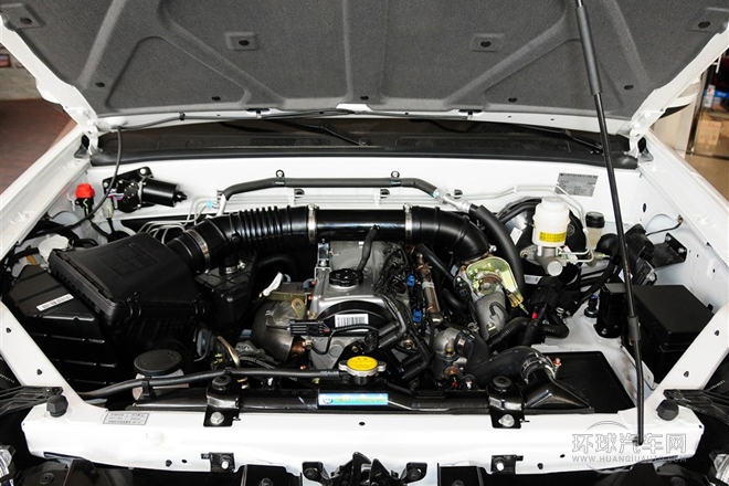 2013款 智尊版 綠靜2.0T手動兩驅進取型