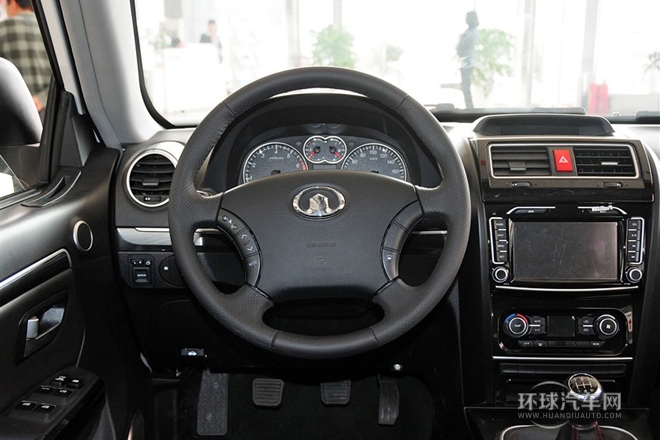 2013款 智尊版 綠靜2.0T手動兩驅進取型