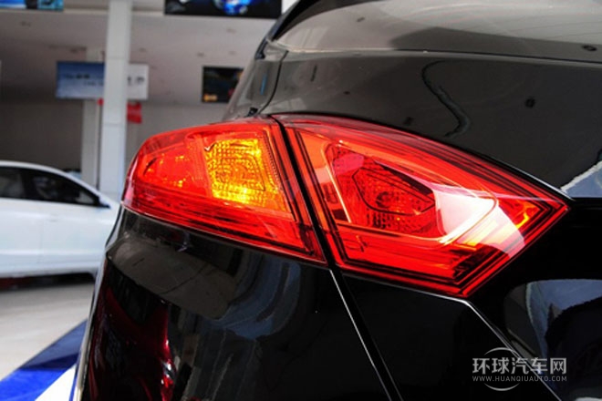 2013款 1.5T 自動炫酷型