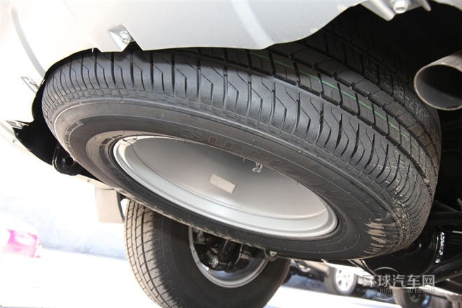 2013款 智尊版 2.0T手動四驅(qū)尊貴型