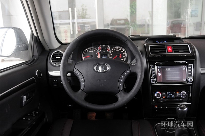 2013款 智尊版 2.0T手動四驅精英型