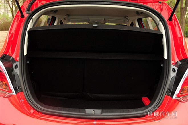 2013款 1.6L 手動尚酷型 國IV