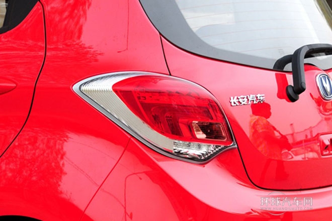 2013款 1.6L 手動尚酷型 國IV