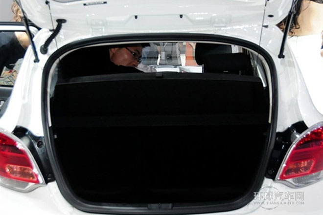 2013款 1.6L 手動(dòng)尚酷型 國(guó)V