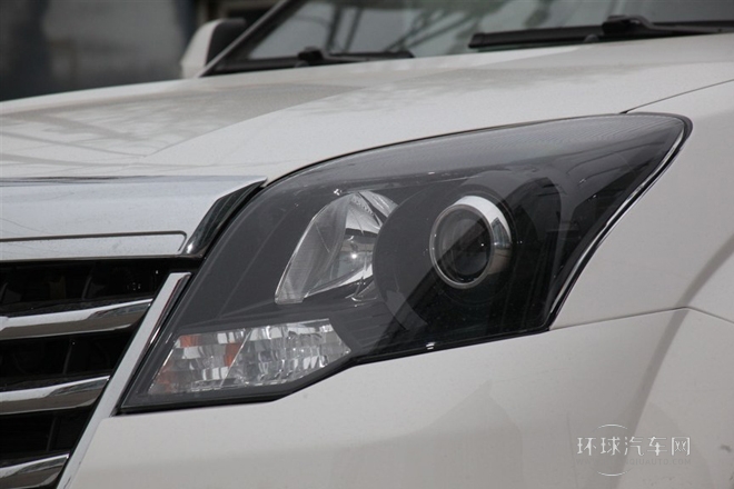 2013款 智尊版 2.0L手動四驅進取型