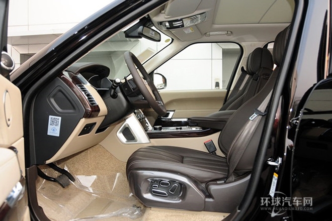 2014款 3.0 TDV6 Vogue SE 創世加長版