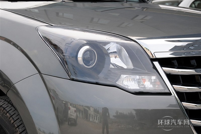 2013款 智尊版 2.0L手動兩驅(qū)進(jìn)取型